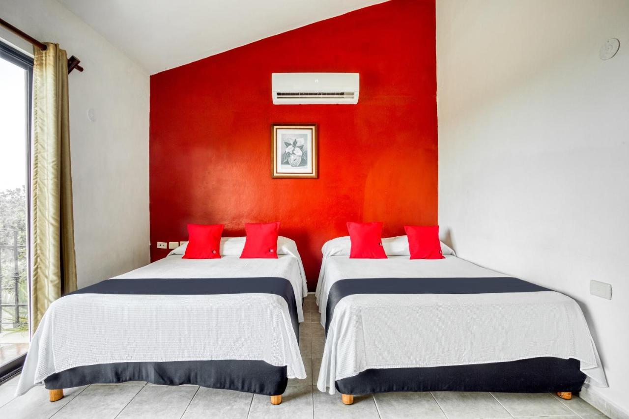 Chac Chi Hotel & Suites 女人岛 外观 照片
